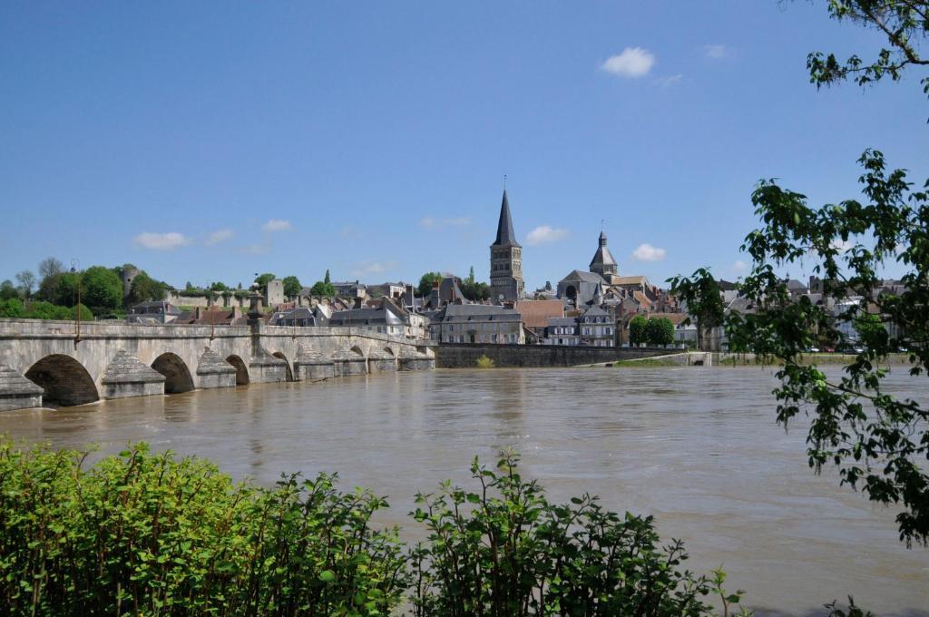Le Passage Apartment La Charité-sur-Loire